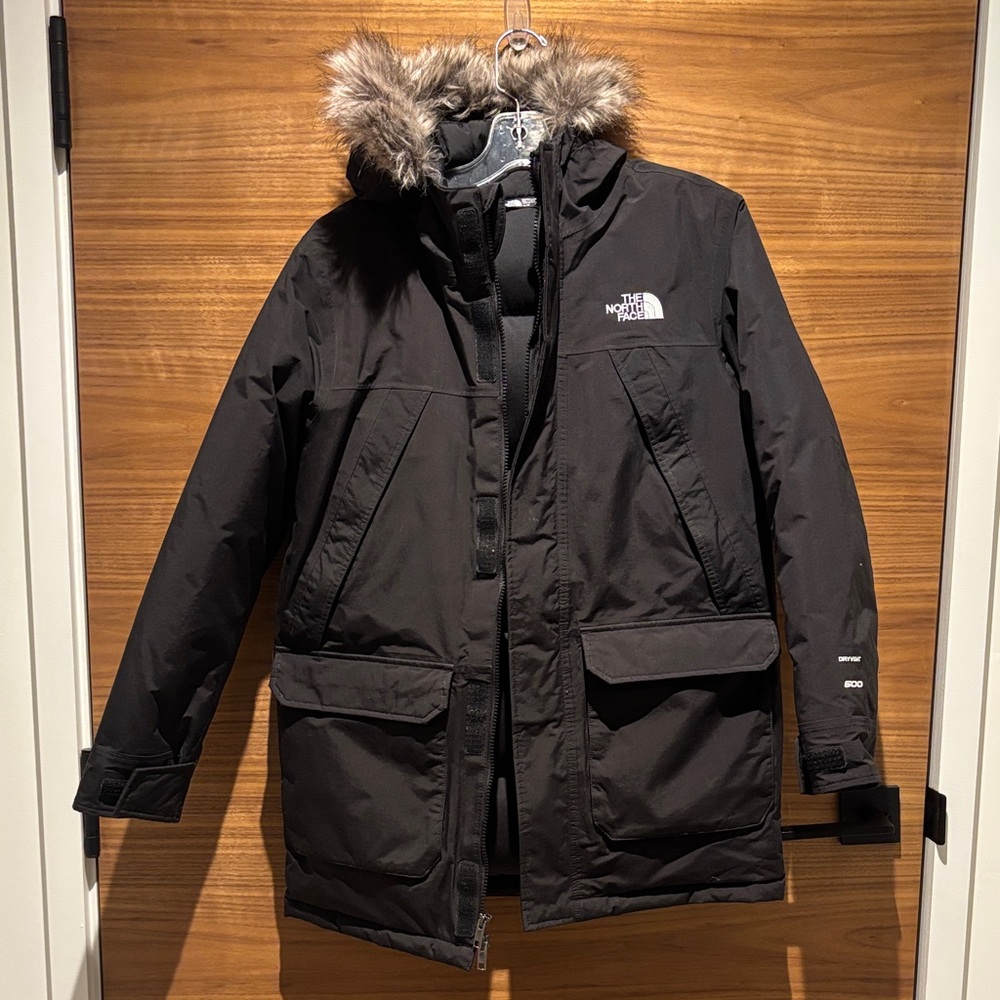 Boys The North Face Dark parka Jacket with Faux Fur Trim